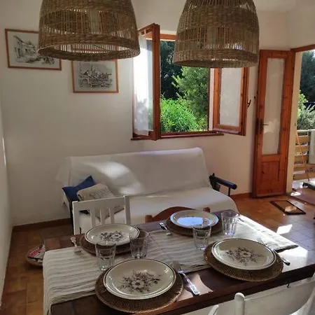 Vakantiehuis Casa A Schiera - Ca Melj *